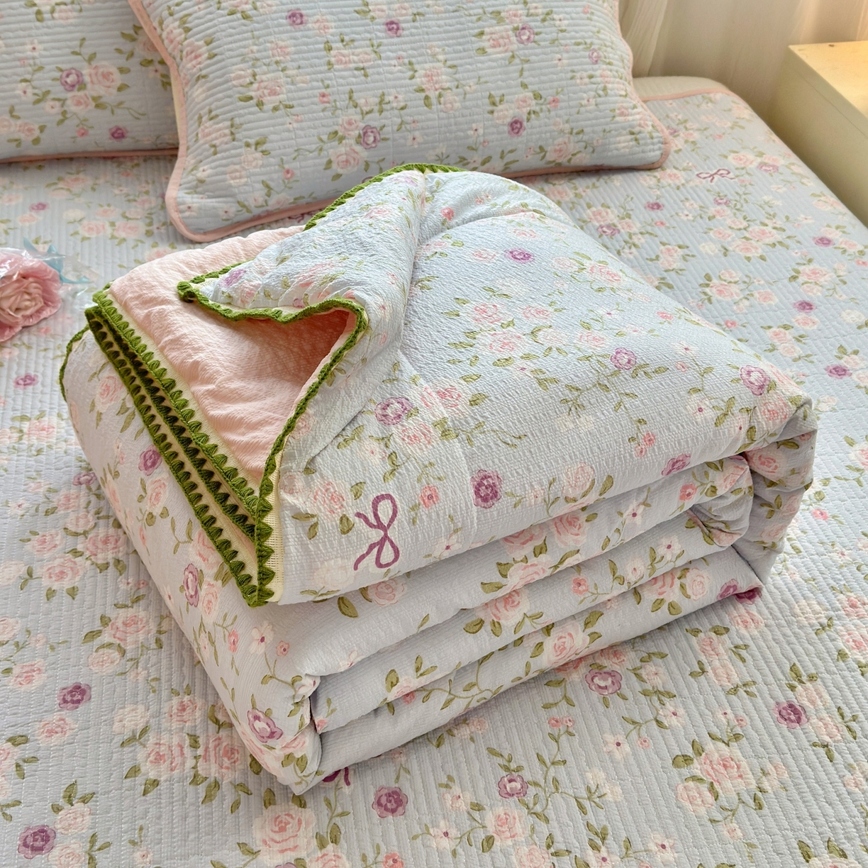 老帅的工厂店 2026新款三角针泡芙夏被夏被夏凉被空调被床盖四件套 玫瑰园