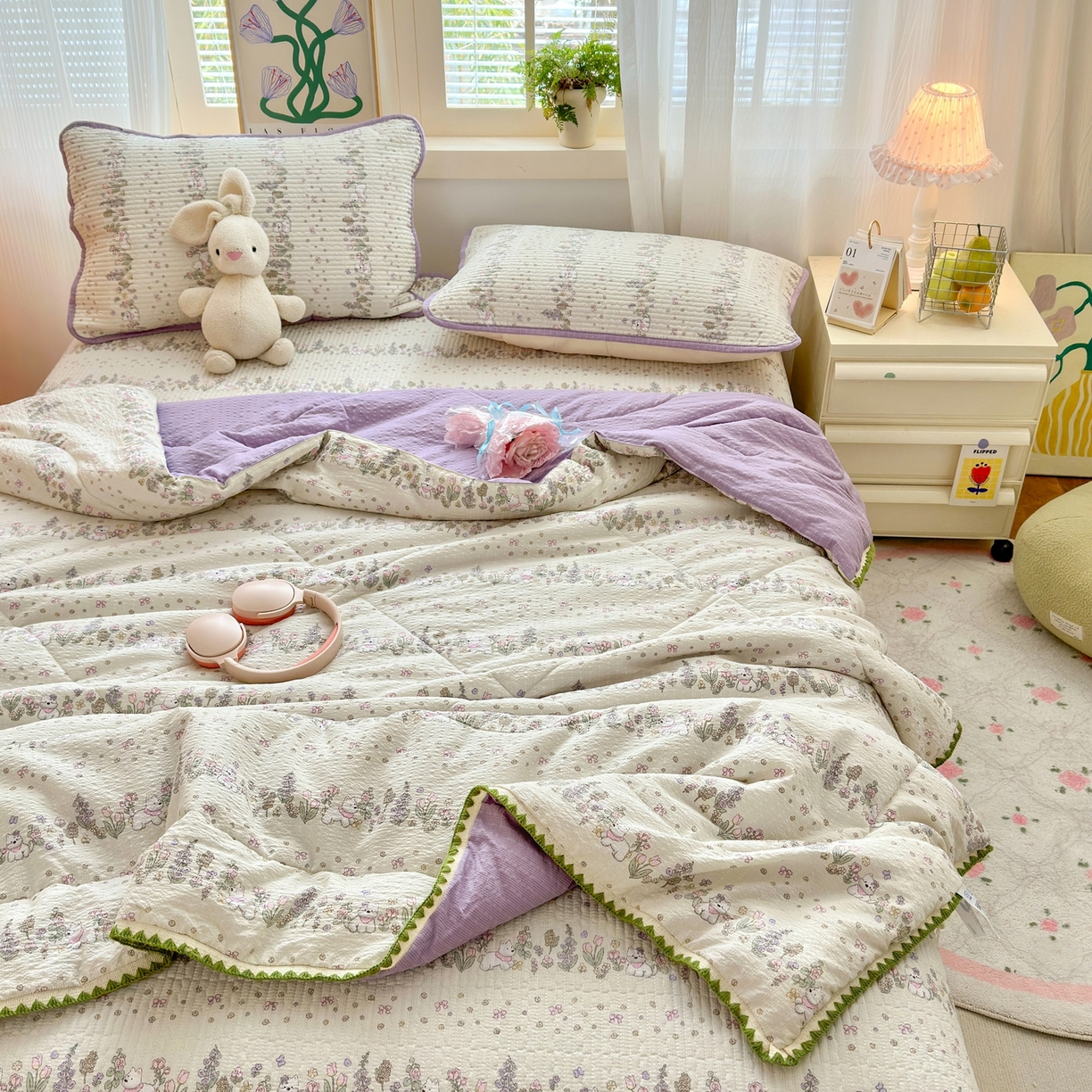 91家纺网 家纺一手货源 找家纺 老帅的工厂店 2026新款三角针泡芙夏被夏被夏凉被空调被床盖四件套 萌狗