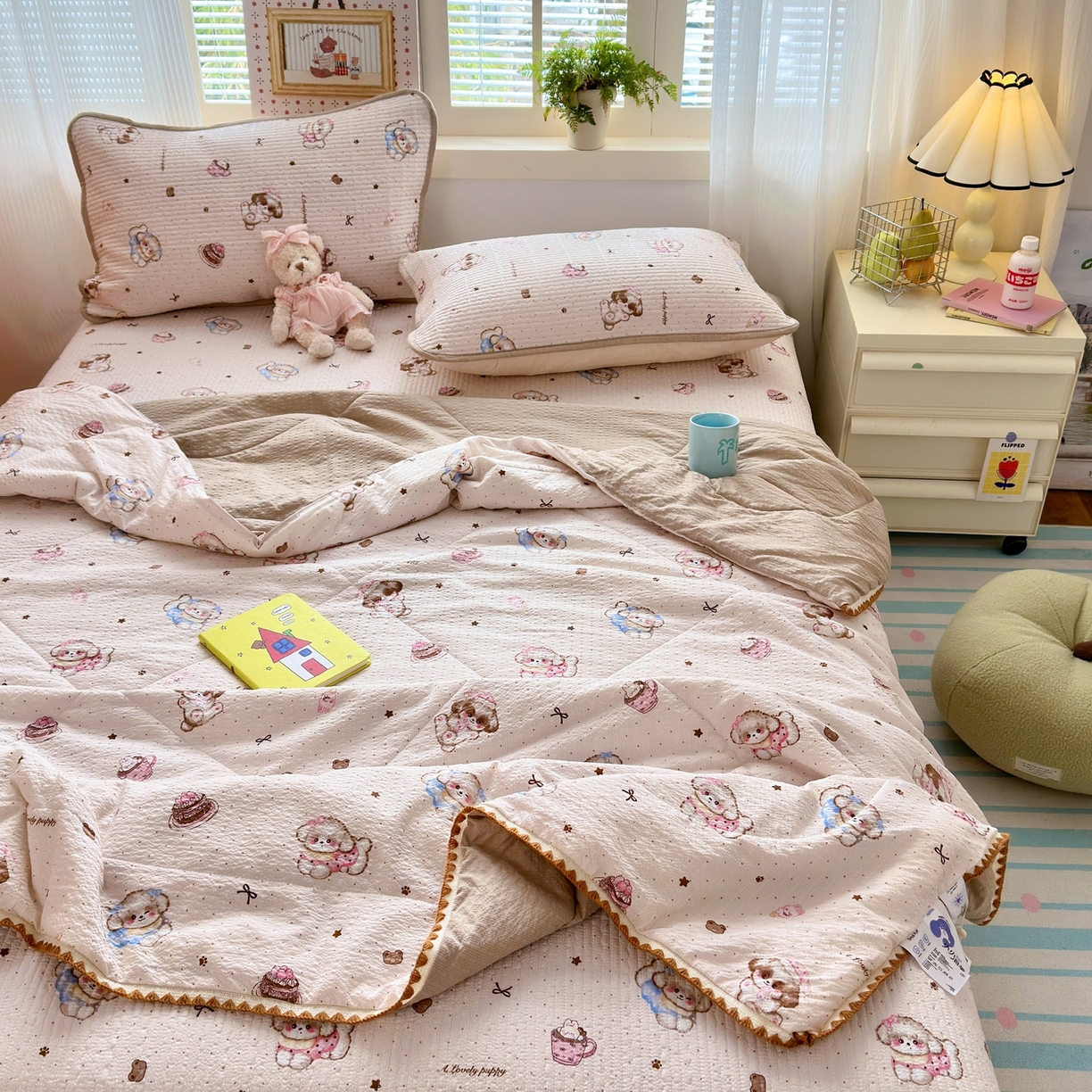 91家纺网 家纺一手货源 找家纺 老帅的工厂店 2026新款三角针泡芙夏被夏被夏凉被空调被床盖四件套 奶糯狗