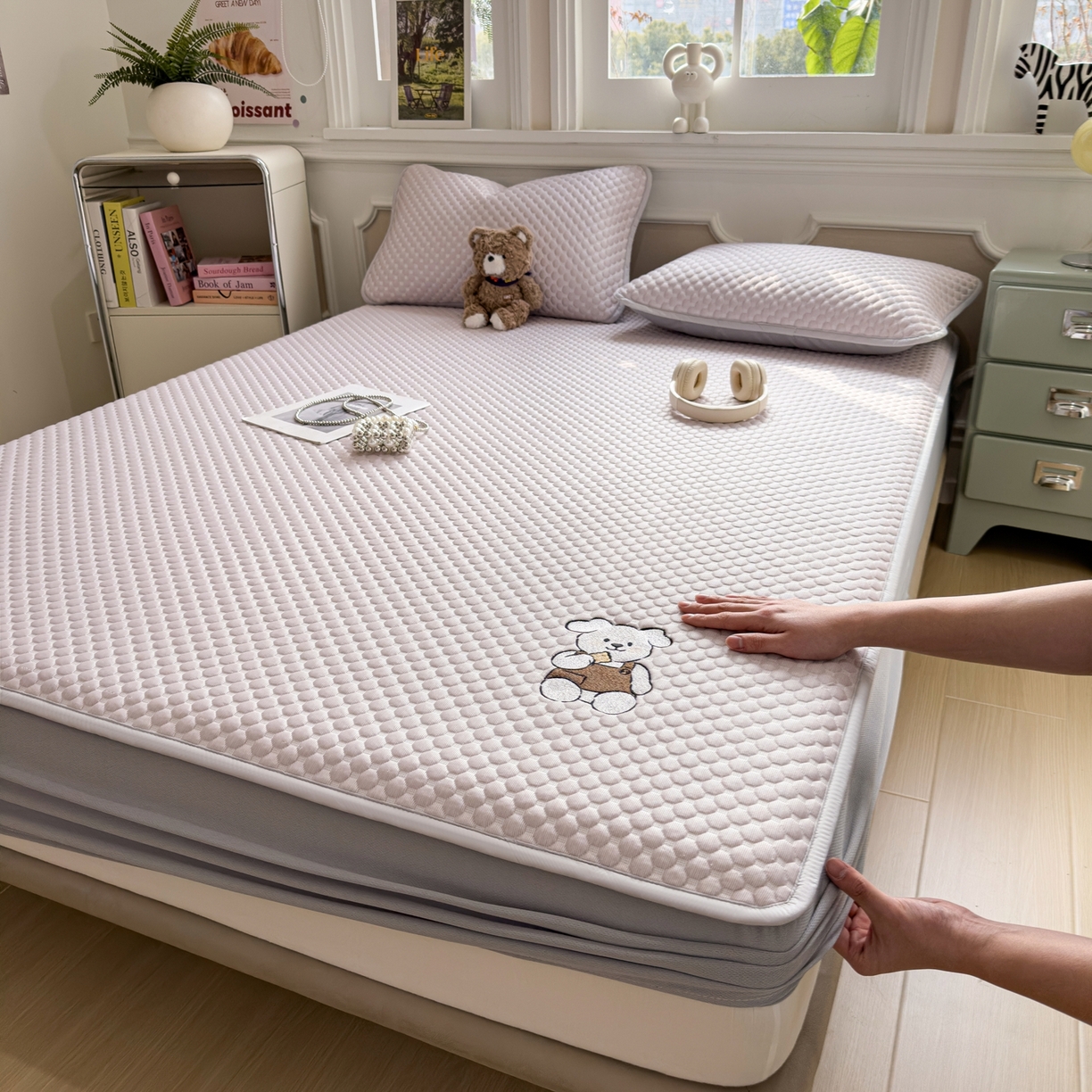 卡初家居（原微来） 2026新款冰豆豆凉席刺绣款凉席席子-小熊饼干 香芋紫-床笠款