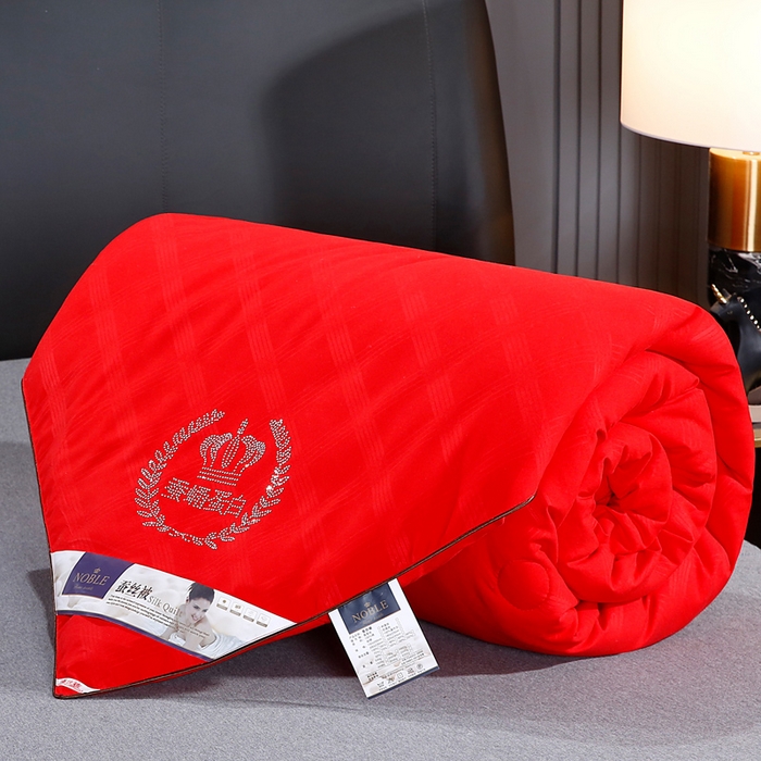 91家纺网 家纺一手货源 找家纺 前程家纺2025被夏被春秋被冬被芯双胎被二合一拉链款子母被中国红