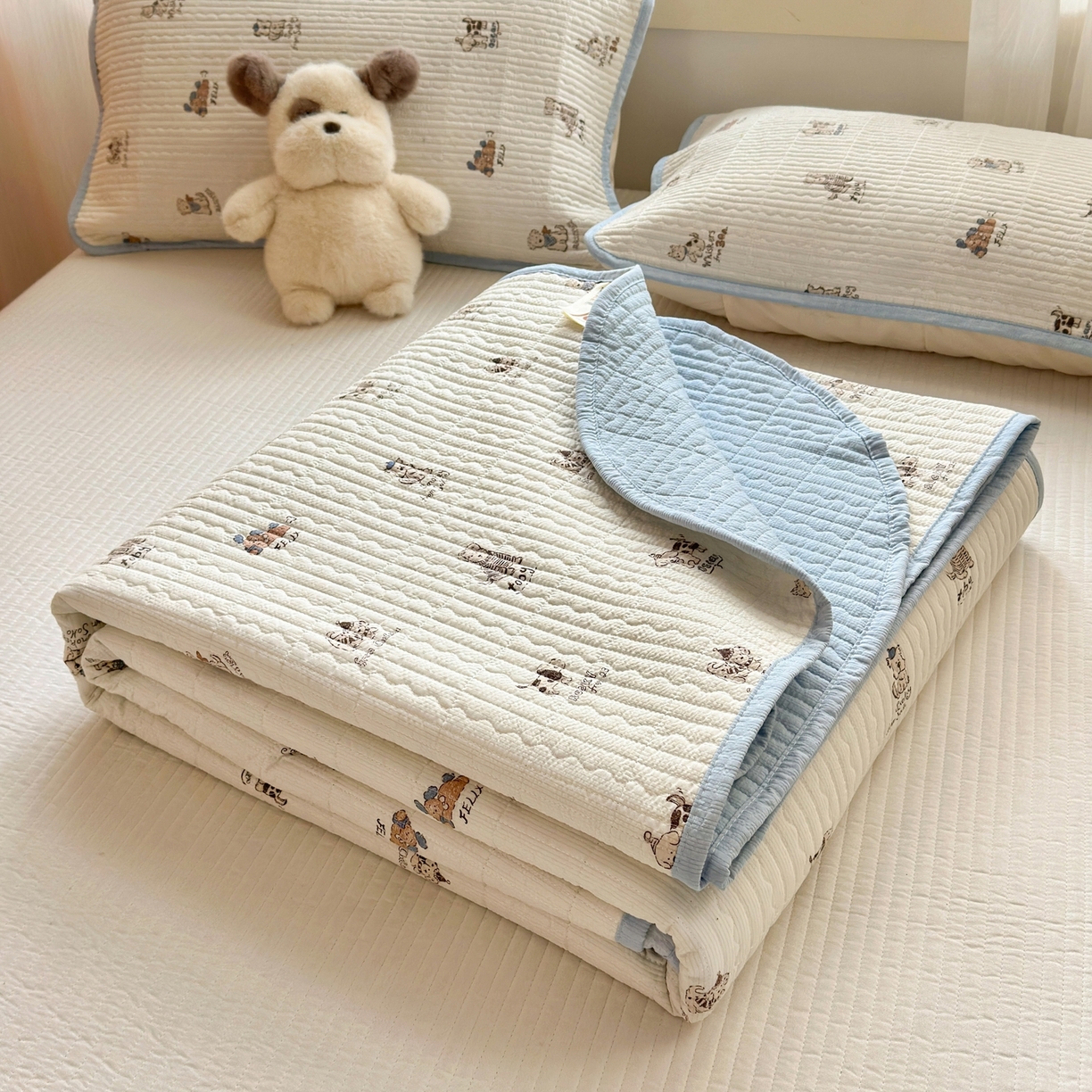 91家纺网 家纺一手货源 找家纺 老帅的工厂店 2026新款三角针泡芙夏被夏被夏凉被空调被床盖四件套 小狗排队