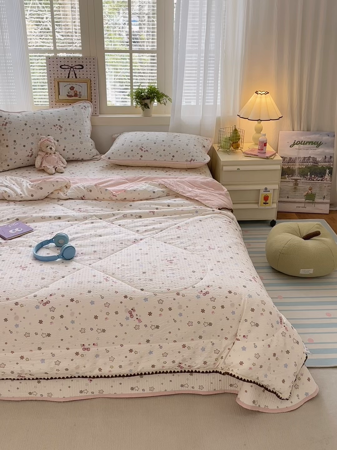 91家纺网 家纺一手货源 找家纺 老帅的工厂店 2026新款三角针泡芙夏被夏被夏凉被空调被床盖四件套 雪星织