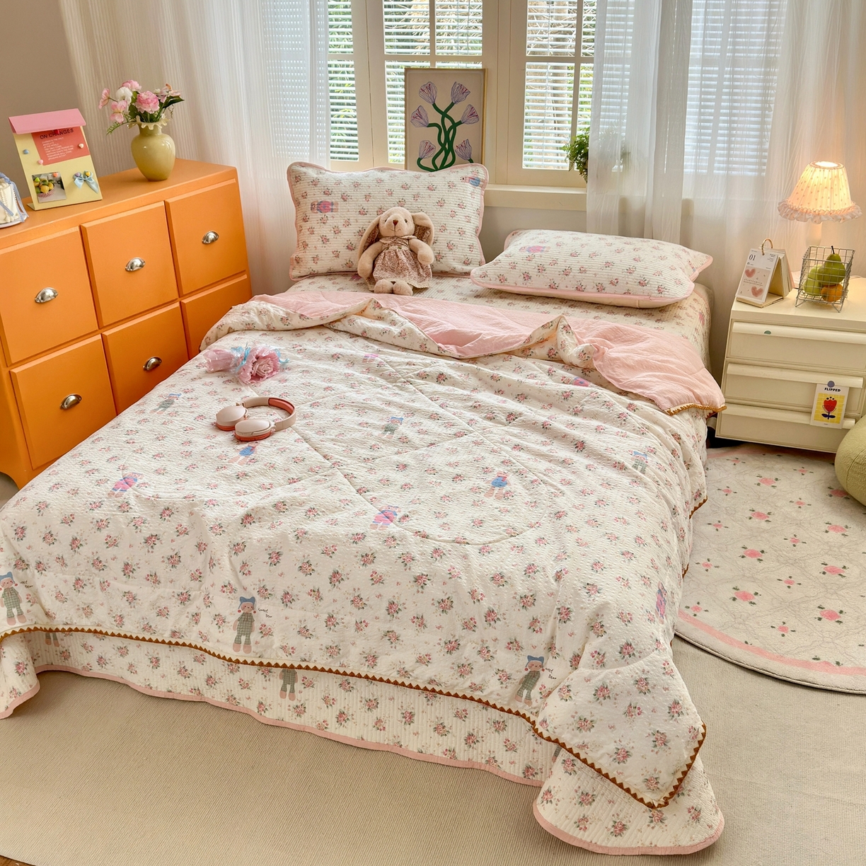 91家纺网 家纺一手货源 找家纺 老帅的工厂店 2026新款三角针泡芙夏被床盖四件套 粉衣小兔