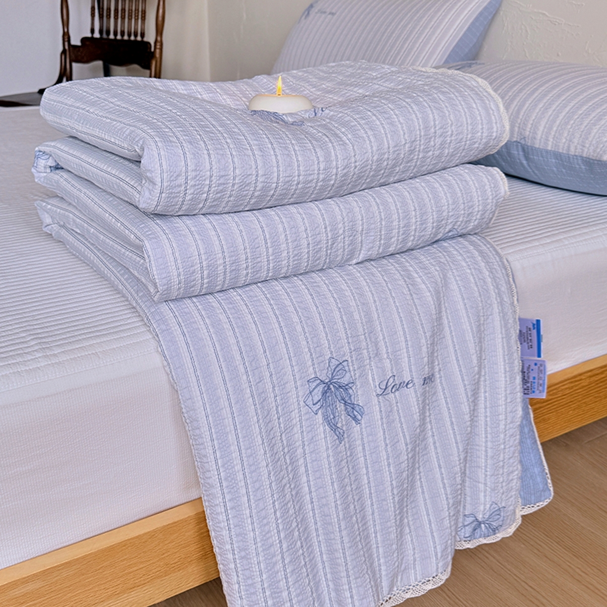 91家纺网 家纺一手货源 找家纺 亿品家纺 2026新款泡芙棉花边款夏被夏凉被空调被 赫本蓝