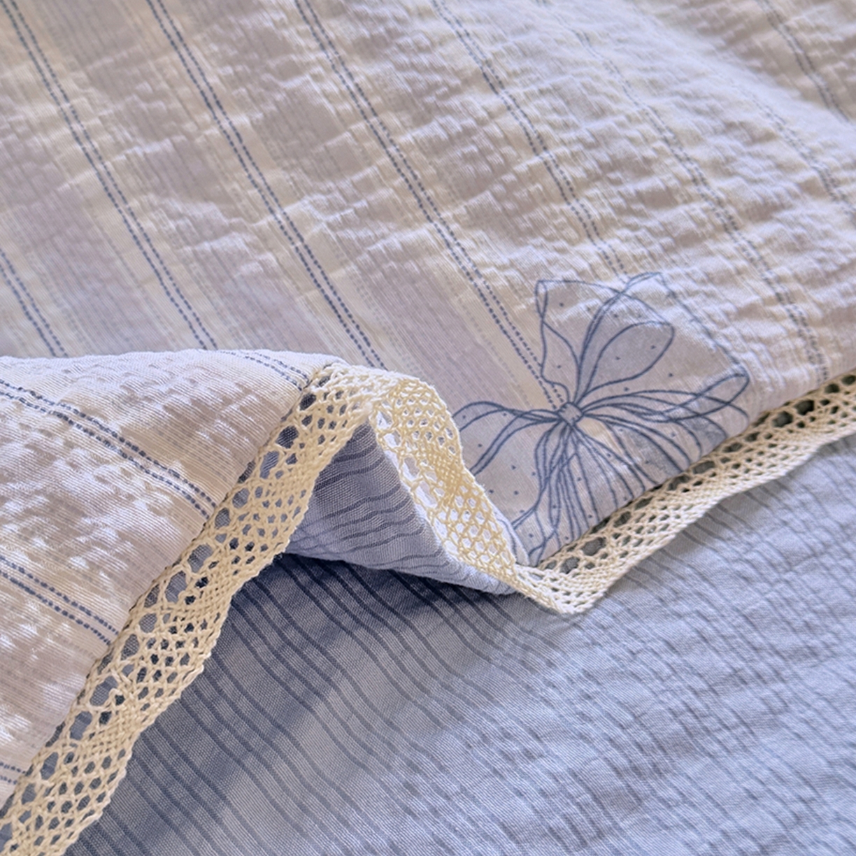 91家纺网 家纺一手货源 找家纺 亿品家纺 2026新款泡芙棉花边款夏被夏凉被空调被 赫本蓝