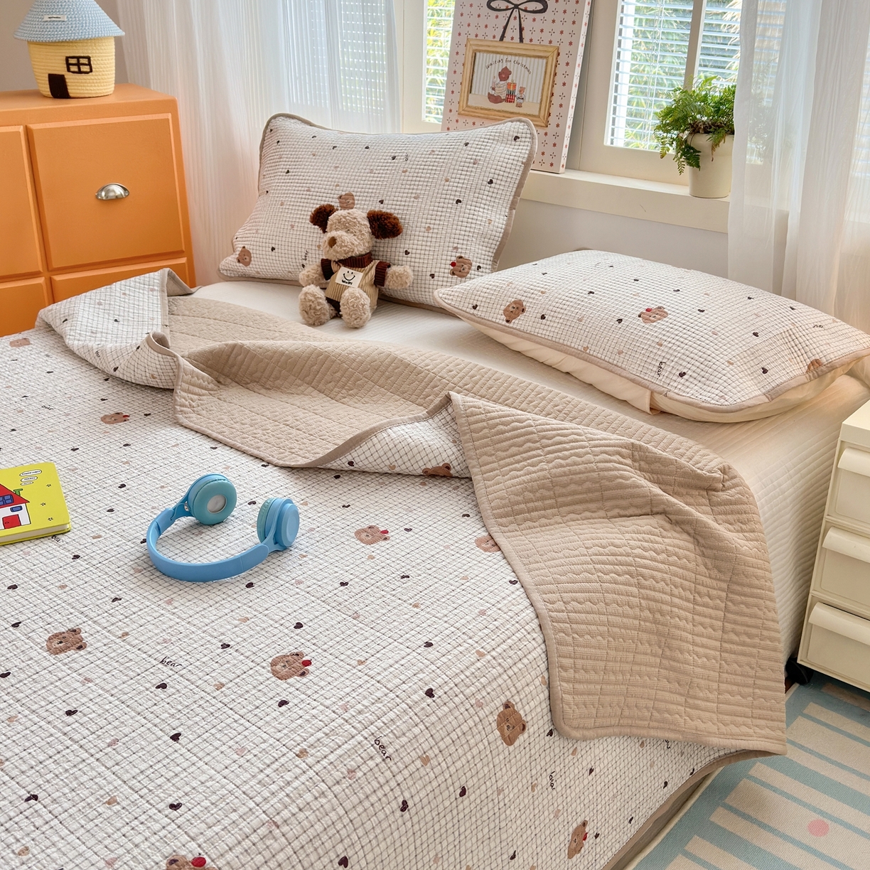 91家纺网 家纺一手货源 找家纺 老帅的工厂店 2026新款三角针泡芙夏被床盖四件套 奶咖小熊