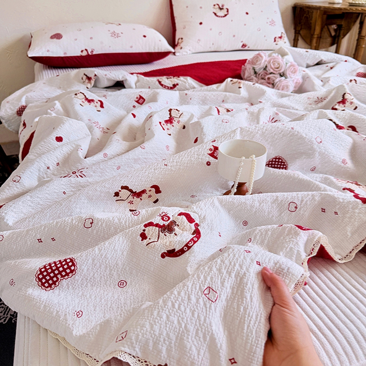 91家纺网 家纺一手货源 找家纺 亿品家纺 2026新款泡芙棉花边款夏被夏凉被空调被 马上有钱