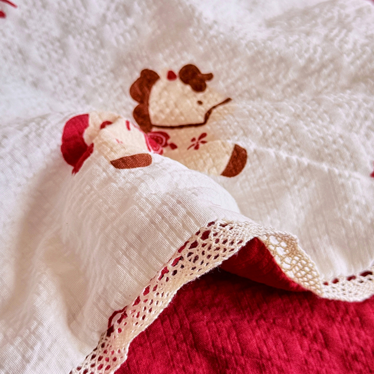 91家纺网 家纺一手货源 找家纺 亿品家纺 2026新款泡芙棉花边款夏被夏凉被空调被 马上有钱