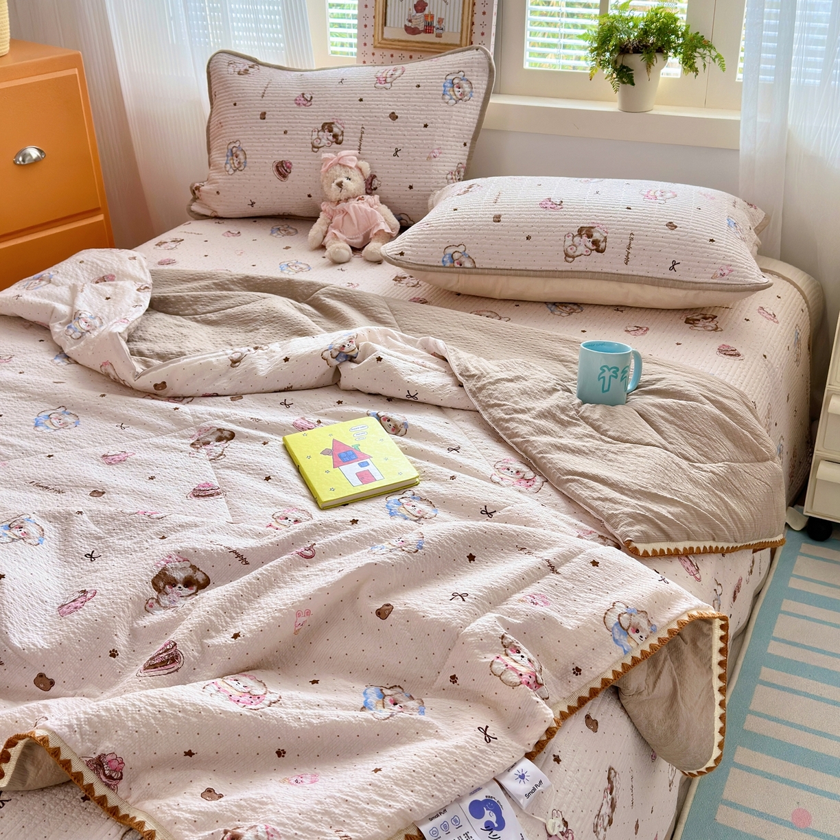 91家纺网 家纺一手货源 找家纺 老帅的工厂店 2026新款三角针泡芙夏被床盖四件套 奶糯狗