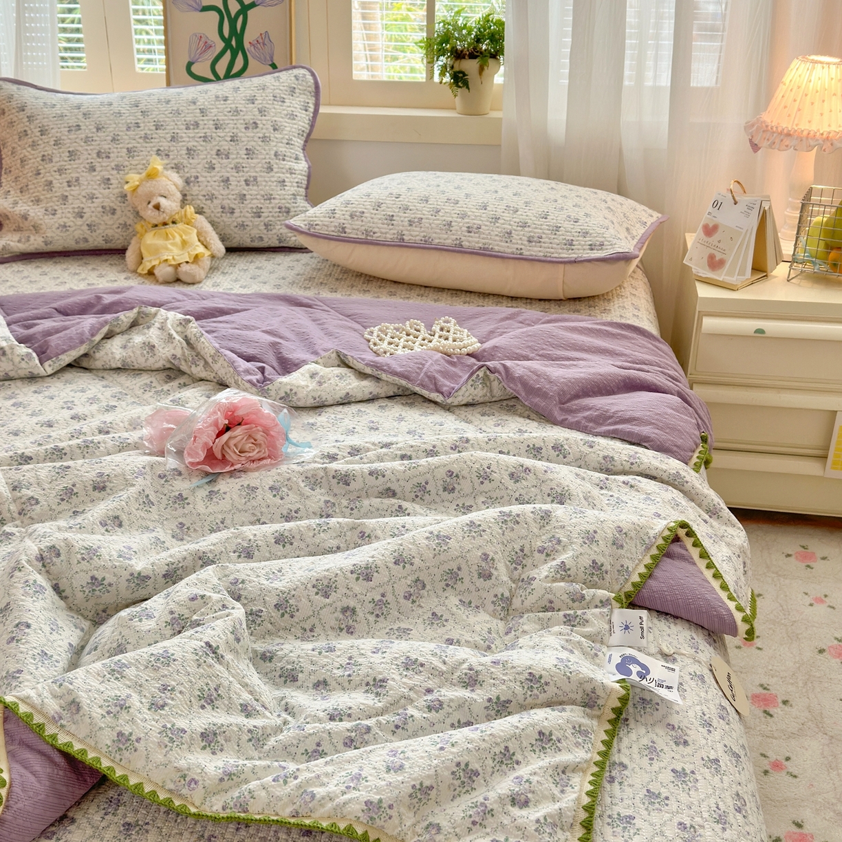 91家纺网 家纺一手货源 找家纺 老帅的工厂店 2026新款三角针泡芙夏被床盖四件套 柔紫漫花