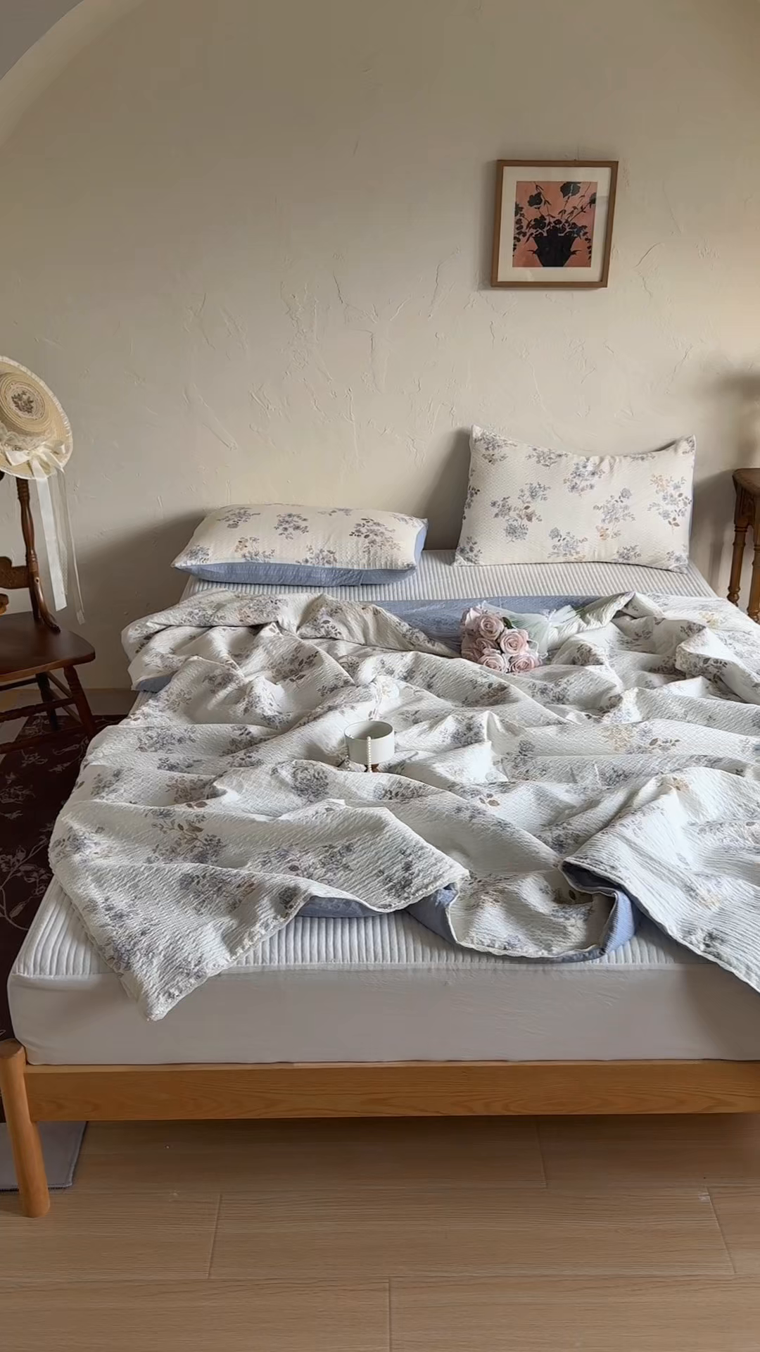 91家纺网 家纺一手货源 找家纺 亿品家纺 2026新款泡芙棉花边款夏被夏凉被空调被 南法假日蓝