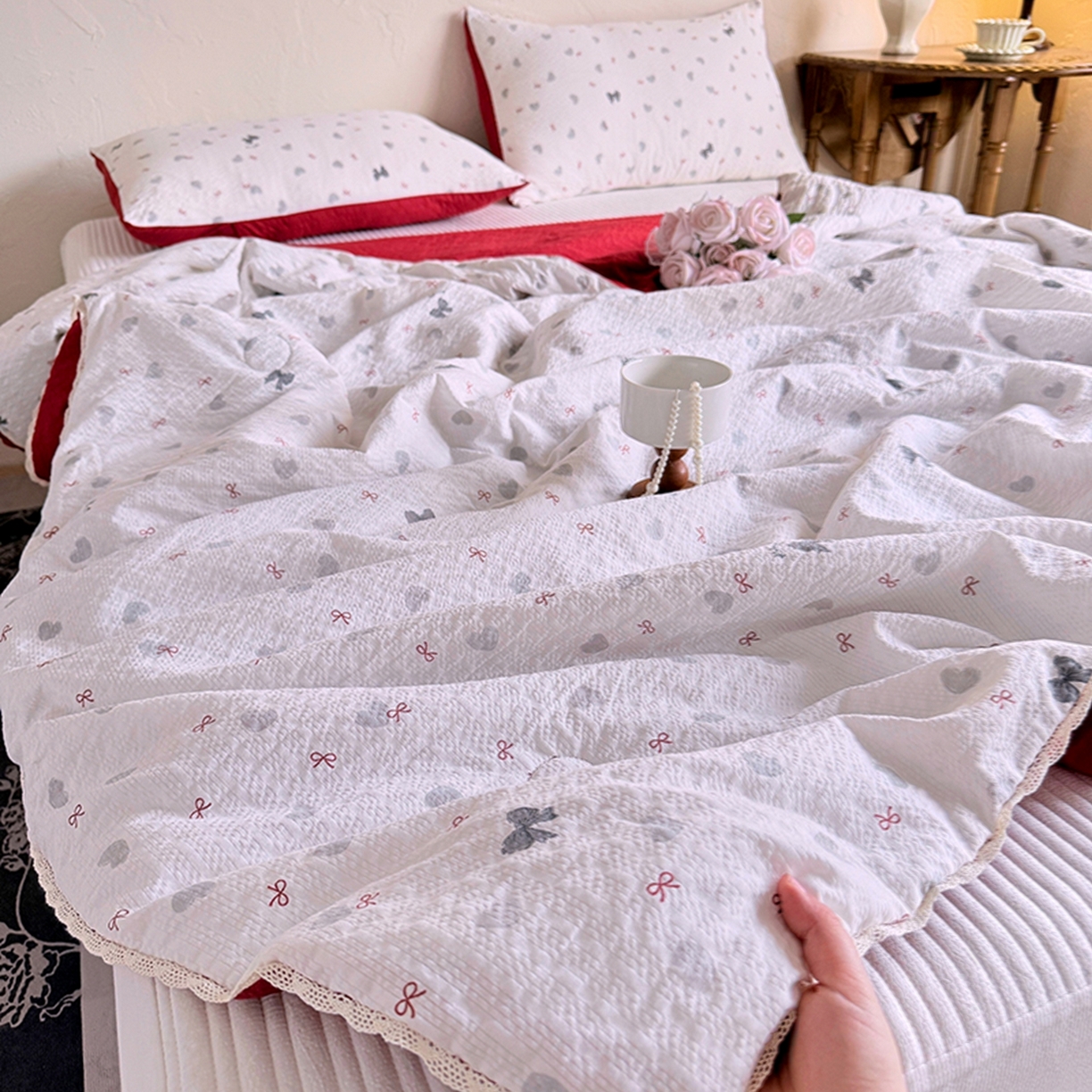 91家纺网 家纺一手货源 找家纺 亿品家纺 2026新款泡芙棉花边款夏被夏凉被空调被 心动