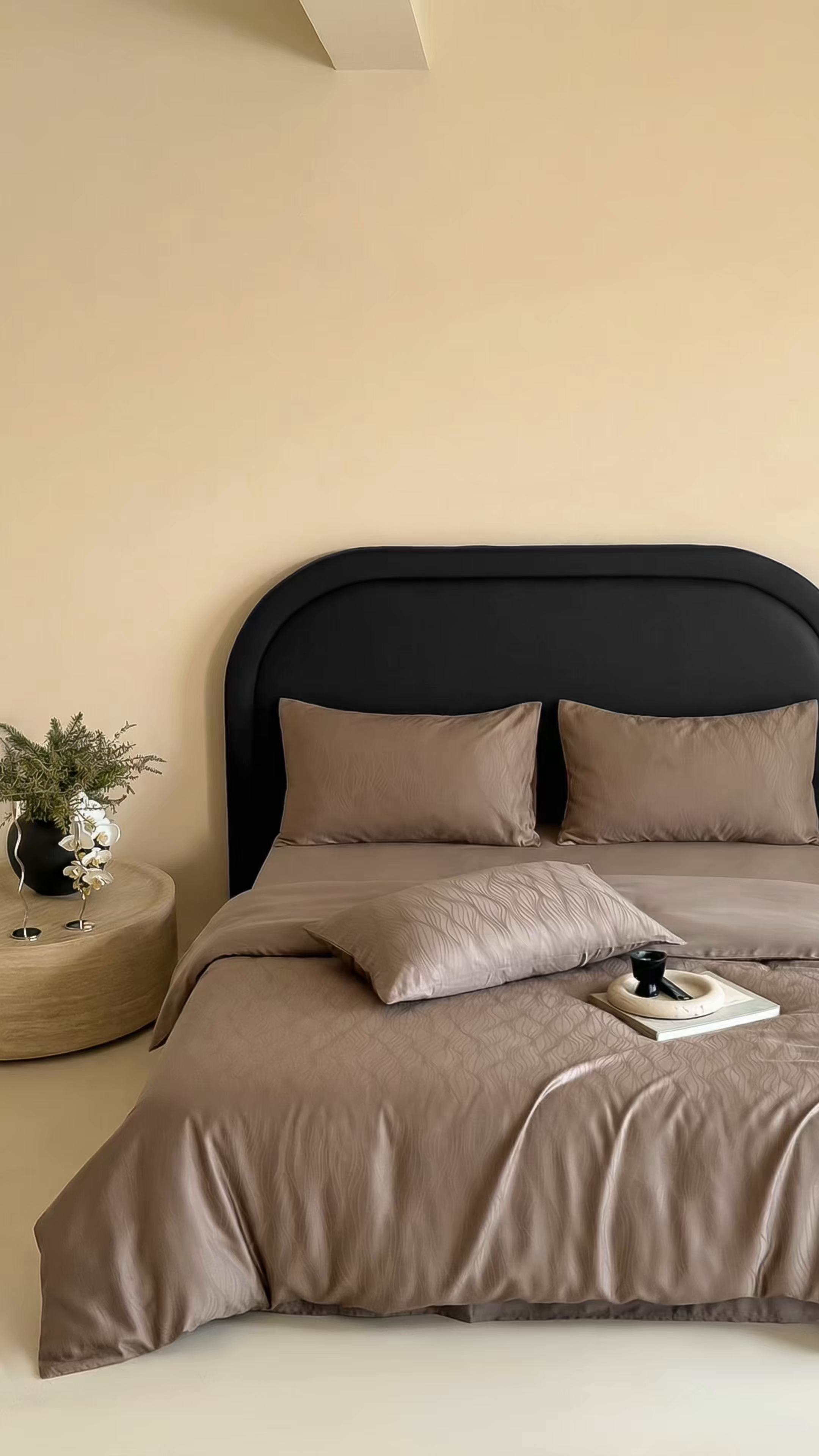 91家纺网 家纺一手货源 找家纺 FORTWO家纺原创设计（FOR TWO家纺） 2026春夏新款60支兰精天丝浮雕提花四件套（[活动报名最低控价(基础价)]具体如下:小号278，中号358，大号398 床笠+10元） 路易斯咖