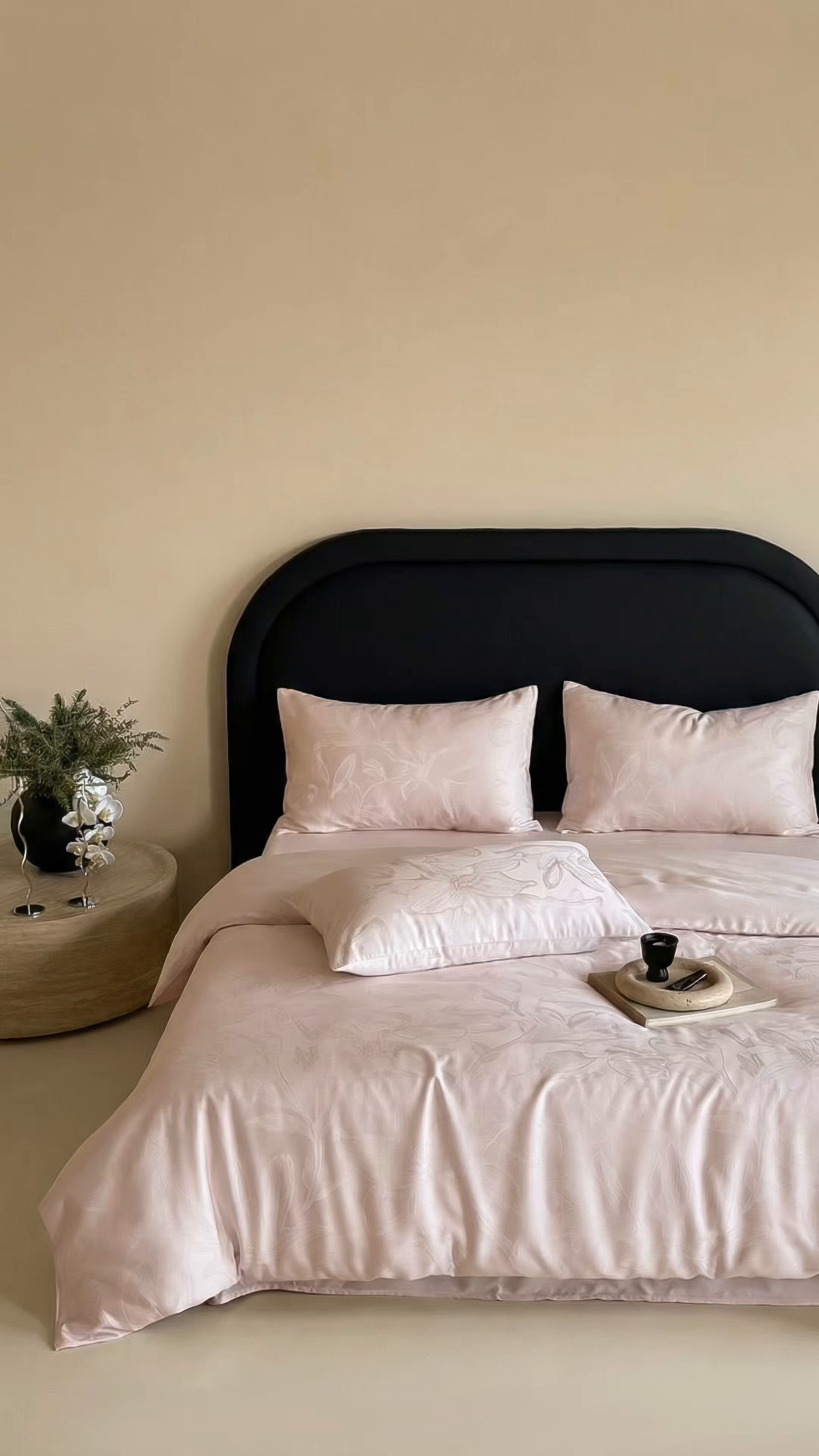 91家纺网 家纺一手货源 找家纺 FORTWO家纺原创设计（FOR TWO家纺） 2026春夏新款60支兰精天丝浮雕提花四件套（[活动报名最低控价(基础价)]具体如下:小号278，中号358，大号398 床笠+10元） 拾花入梦