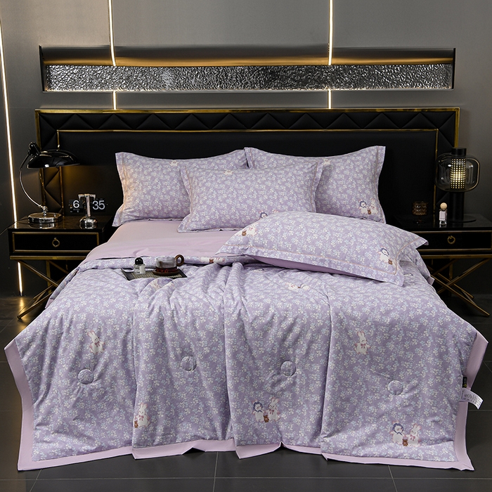 91家纺网 家纺一手货源 找家纺 千嘻汇 2026新款水洗天丝真丝夏被四件套夏凉被空调被 花田兔紫