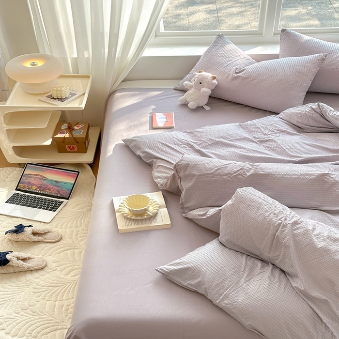 91家纺网 家纺一手货源 找家纺 啊雅家居 2026新款轻奢韩式花边华夫格四件套-无边款 梦幻灰