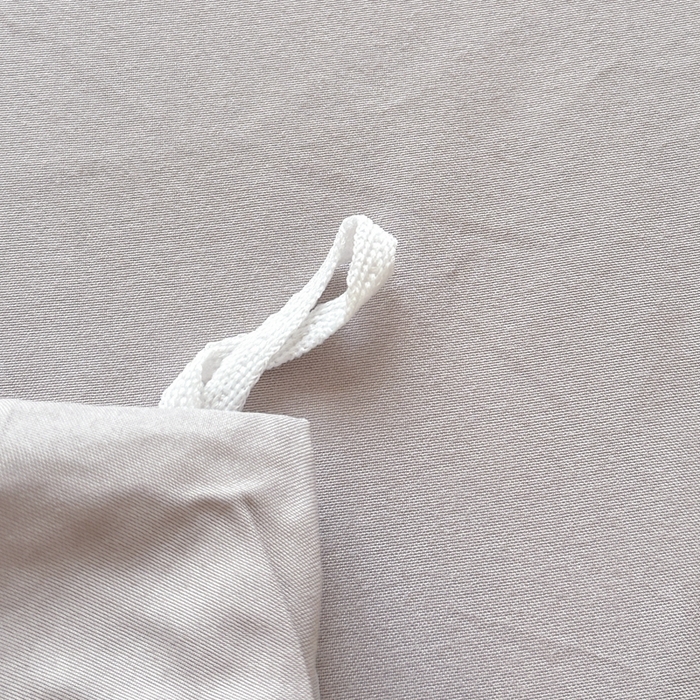 91家纺网 家纺一手货源 找家纺 啊雅家居 2026新款轻奢韩式花边华夫格四件套-无边款 梦幻灰