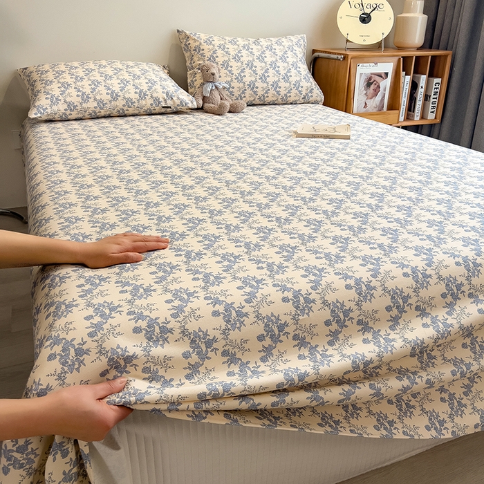 91家纺网 家纺一手货源 找家纺 芃成家纺 2026春夏新款全棉纯棉加厚老粗布单床单床单单件床单三件套 蓝绣球