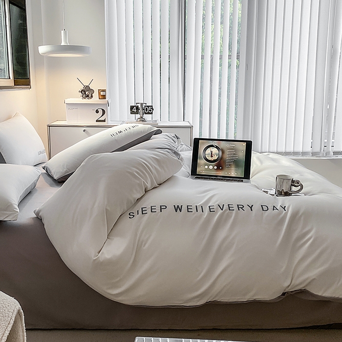 91家纺网 家纺一手货源 找家纺 （总）啊雅家居 2026新款双拼绣花四季款磨毛三件套四件套床单款床笠款