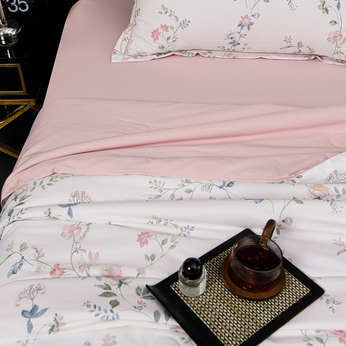 91家纺网 家纺一手货源 找家纺 千嘻汇 2026新款水洗天丝真丝夏被四件套夏凉被空调被 花未央