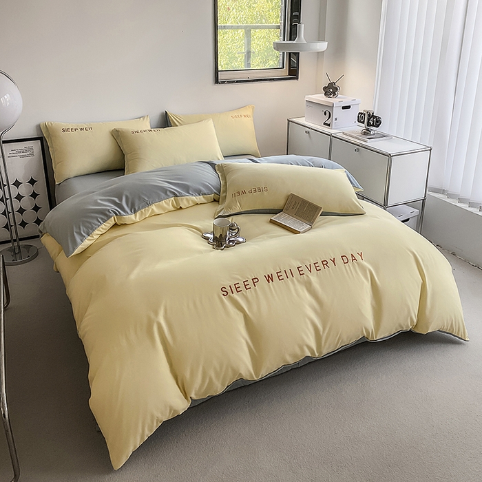 91家纺网 家纺一手货源 找家纺 啊雅家居 2026新款双拼绣花四季款磨毛三件套四件套床单款床笠款 奶黄加奶浅灰