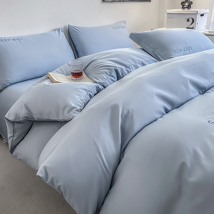 91家纺网 家纺一手货源 找家纺 啊雅家居 2026新款双拼绣花四季款磨毛三件套四件套床单款床笠款 奶兰灰