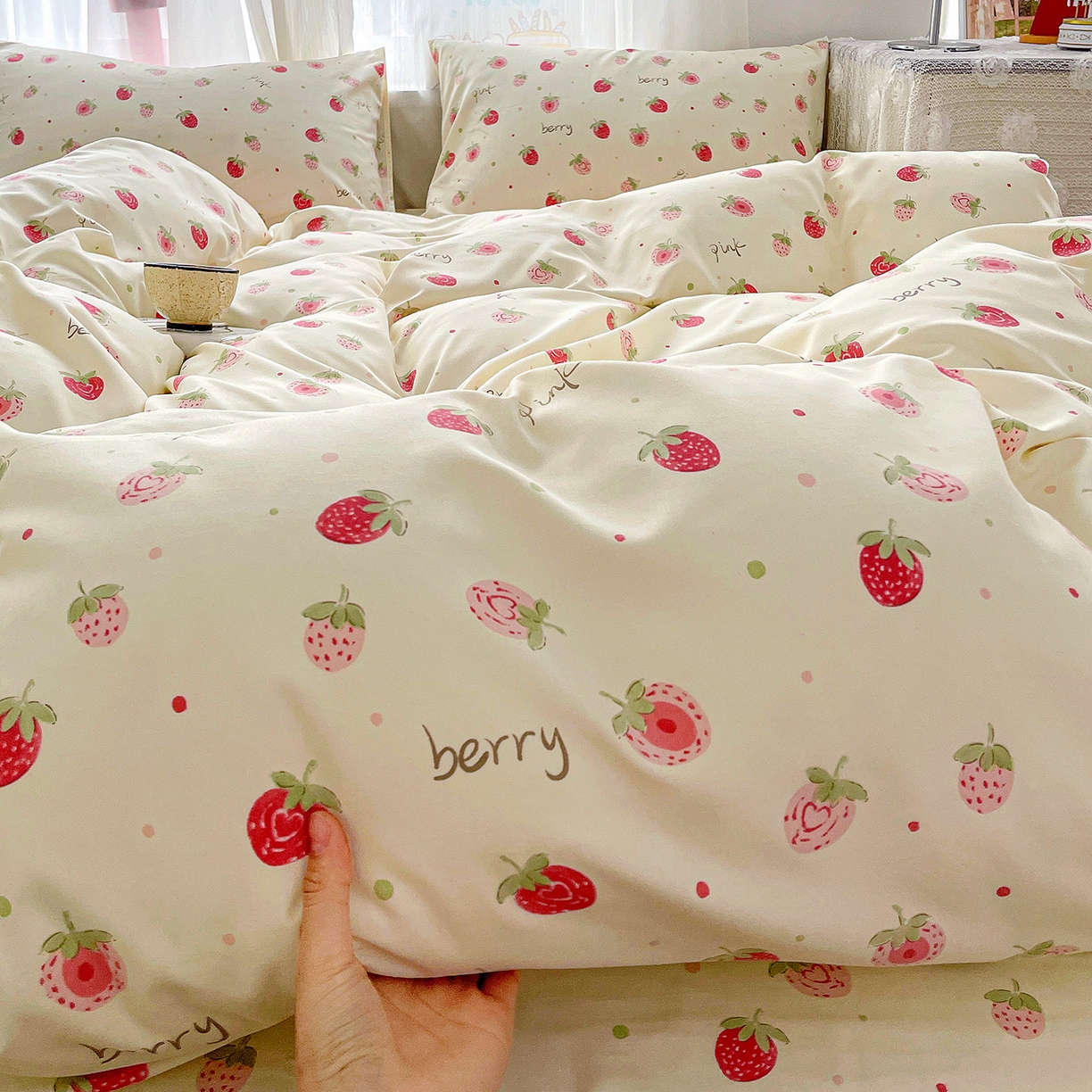 91家纺网 家纺一手货源 找家纺 纽缦家纺 2026春夏新款A类水洗棉四件套 草莓冰