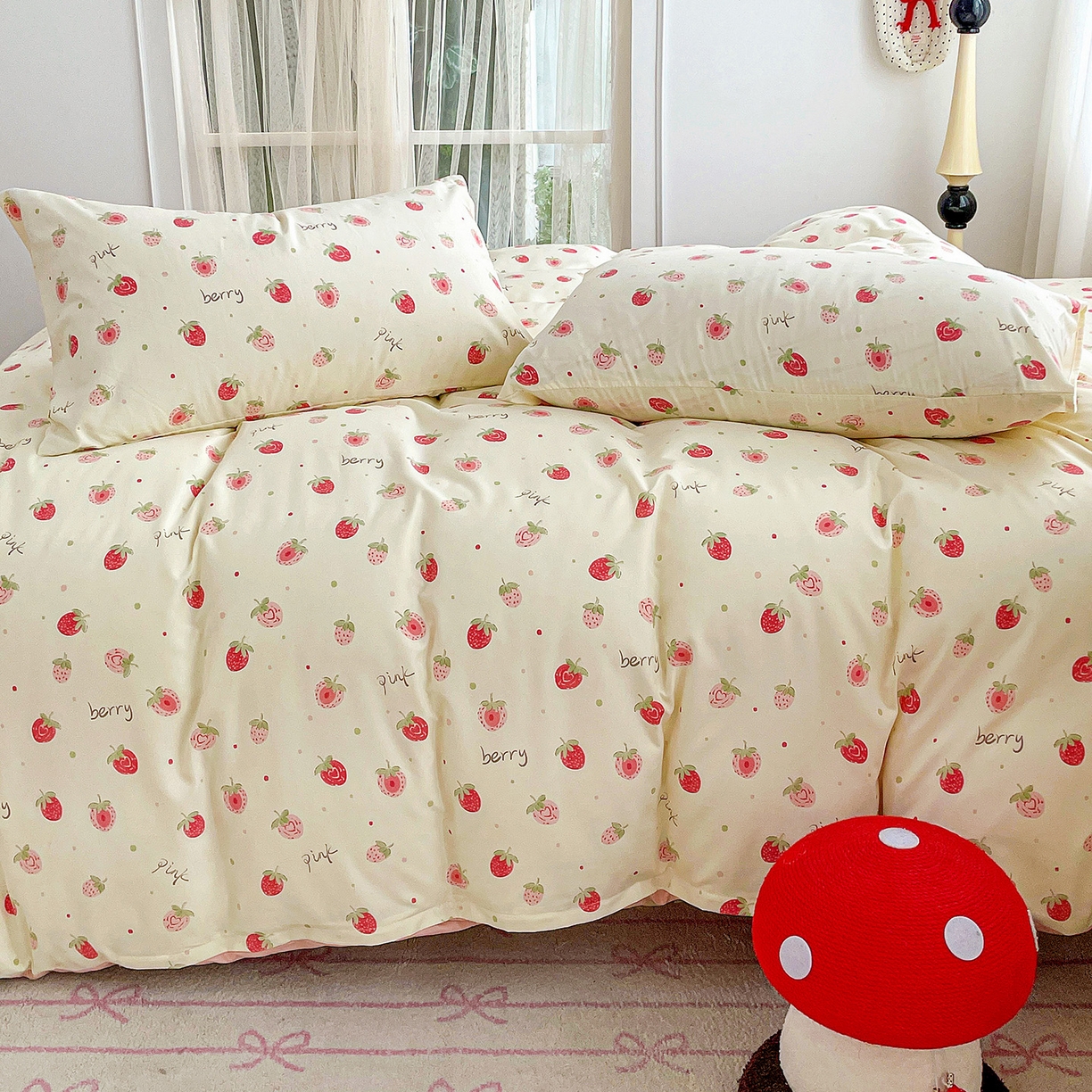 91家纺网 家纺一手货源 找家纺 纽缦家纺 2026春夏新款A类水洗棉四件套 草莓冰