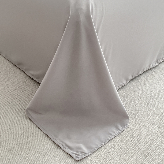 91家纺网 家纺一手货源 找家纺 啊雅家居 2026新款双拼绣花四季款磨毛三件套四件套床单款床笠款 奶浅灰加奶深灰