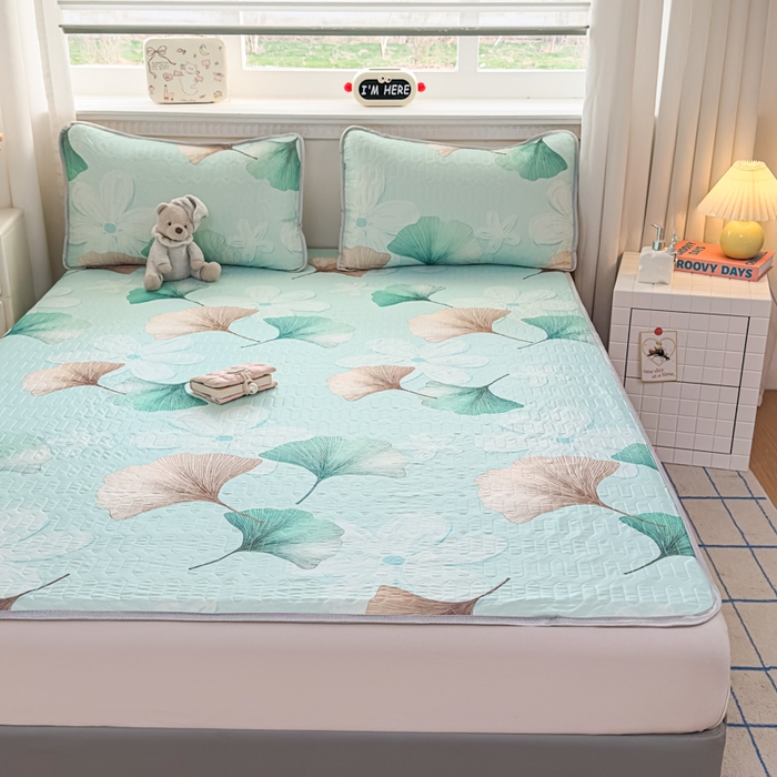 91家纺网 家纺一手货源 找家纺 晚舒庭家纺 2026新款凉感丝乳胶凉席床席三件套 银杏叶