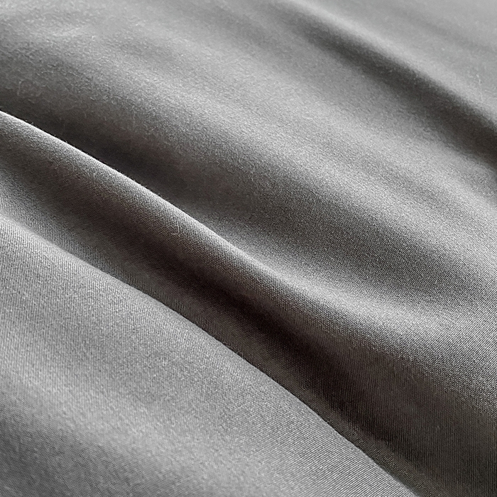 91家纺网 家纺一手货源 找家纺 啊雅家居 2026新款双拼绣花四季款磨毛三件套四件套床单款床笠款 奶深灰