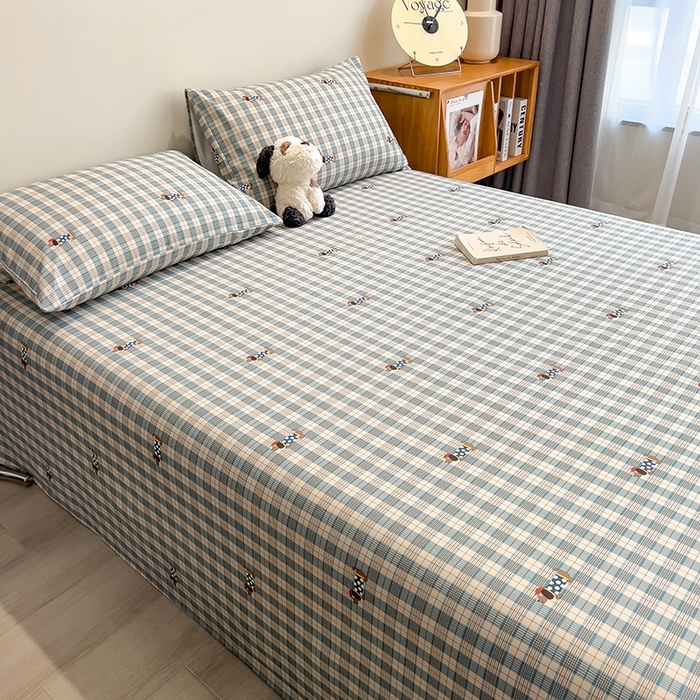 91家纺网 家纺一手货源 找家纺 芃成家纺 2026春夏新款全棉纯棉加厚老粗布单床单床单单件床单三件套 小格波点狗