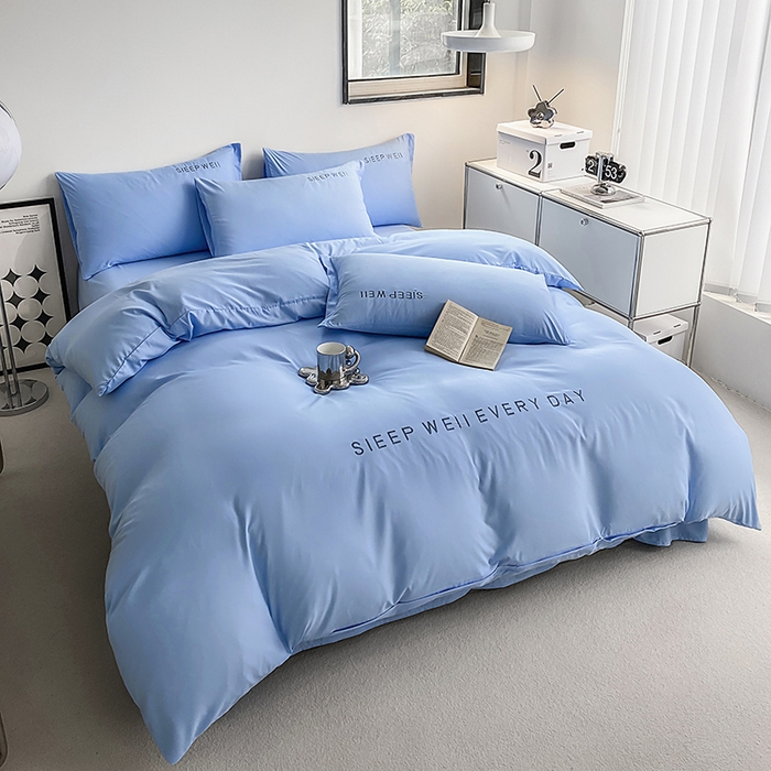 91家纺网 家纺一手货源 找家纺 啊雅家居 2026新款双拼绣花四季款磨毛三件套四件套床单款床笠款 奶天兰