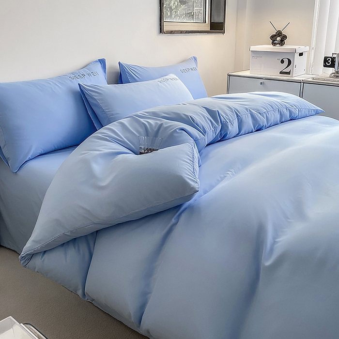 91家纺网 家纺一手货源 找家纺 啊雅家居 2026新款双拼绣花四季款磨毛三件套四件套床单款床笠款 奶天兰