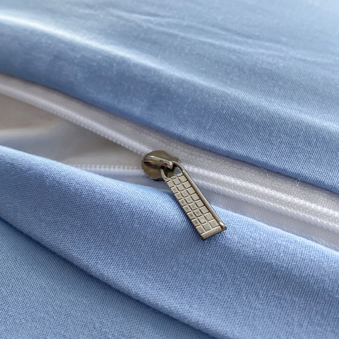 91家纺网 家纺一手货源 找家纺 啊雅家居 2026新款双拼绣花四季款磨毛三件套四件套床单款床笠款 奶天兰