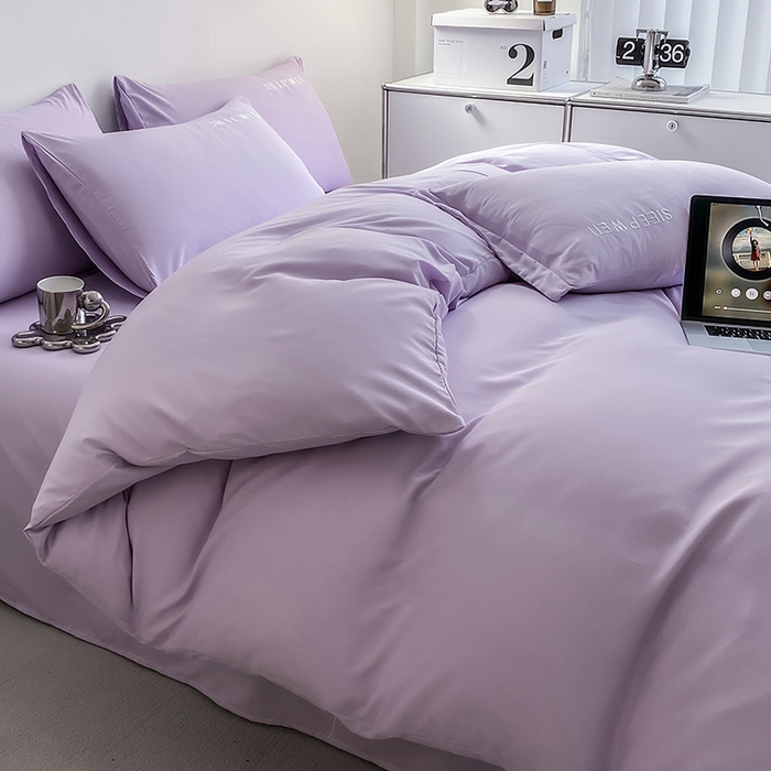 91家纺网 家纺一手货源 找家纺 啊雅家居 2026新款双拼绣花四季款磨毛三件套四件套床单款床笠款 奶紫