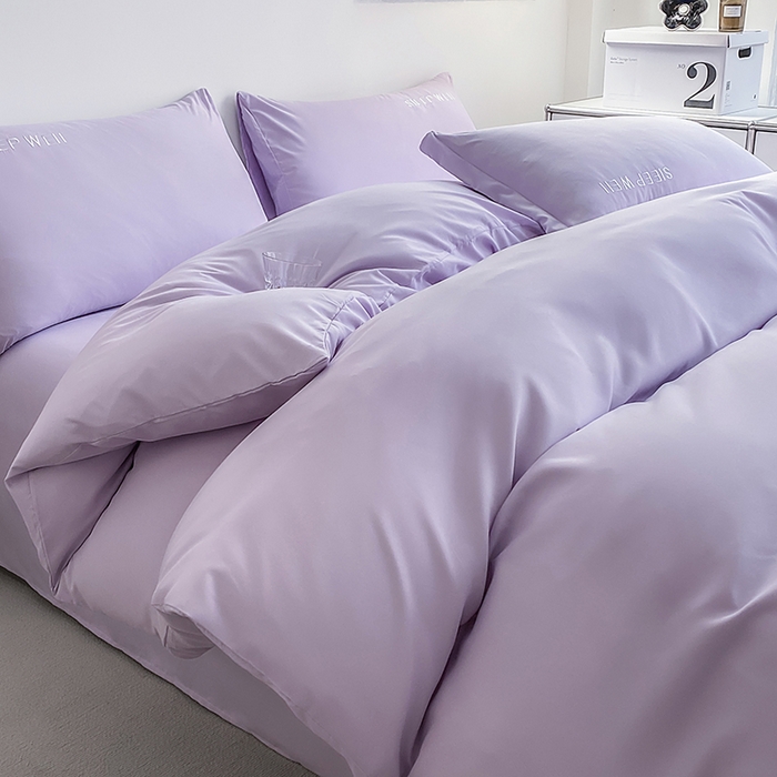 91家纺网 家纺一手货源 找家纺 啊雅家居 2026新款双拼绣花四季款磨毛三件套四件套床单款床笠款 奶紫