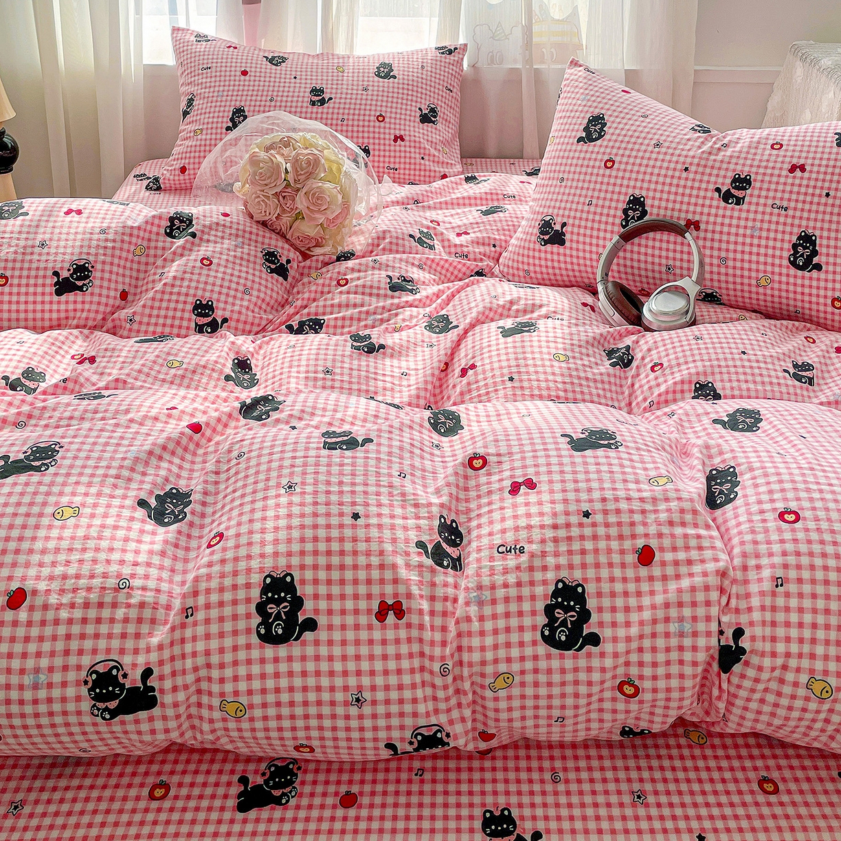 91家纺网 家纺一手货源 找家纺 纽缦家纺 2026春夏新款A类水洗棉四件套 毛绒黑猫