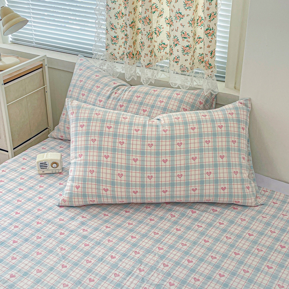 91家纺网 家纺一手货源 找家纺 纽缦家纺 2026春夏新款A类水洗棉四件套 温暖粉心