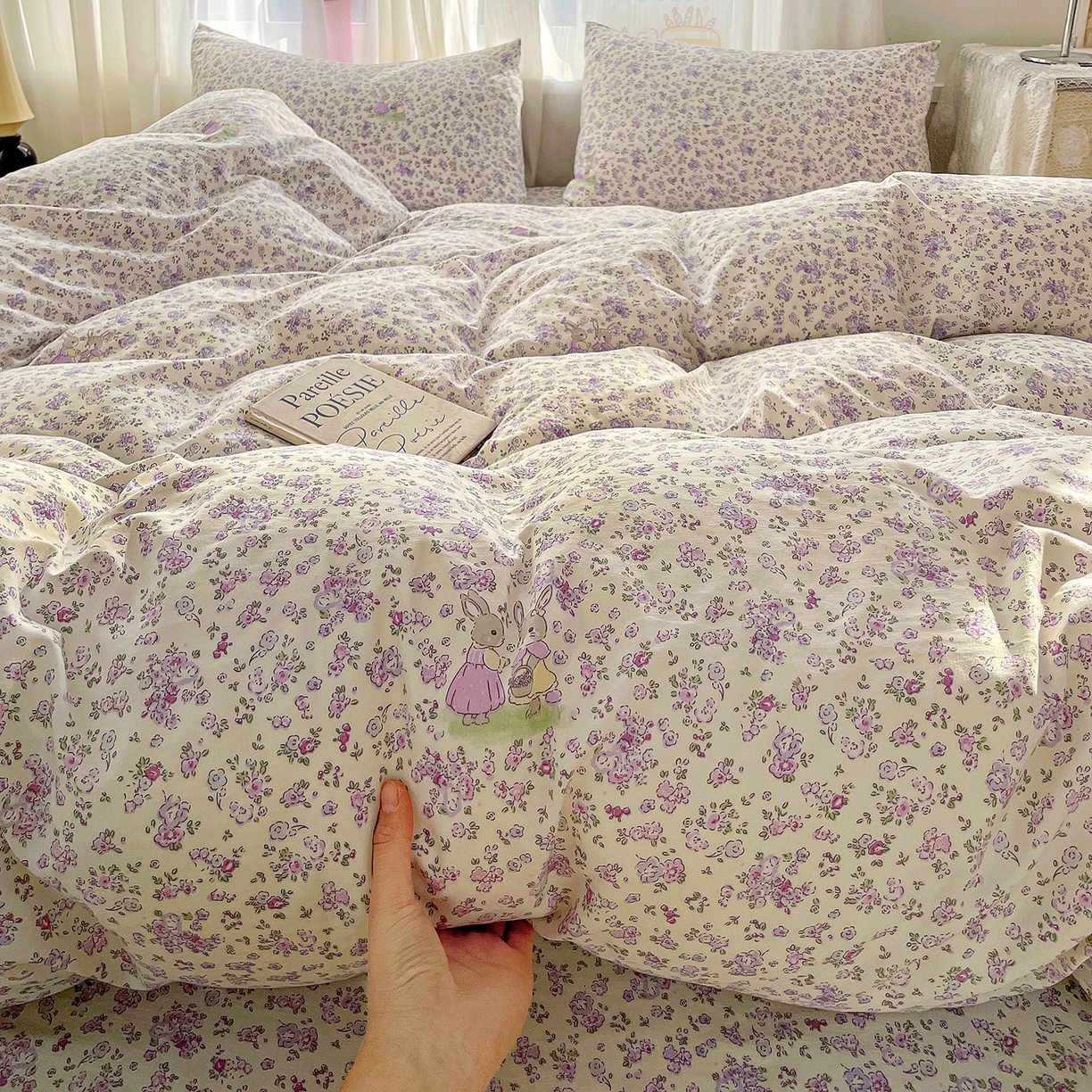 91家纺网 家纺一手货源 找家纺 纽缦家纺 2026春夏新款A类水洗棉四件套 小兔花漾