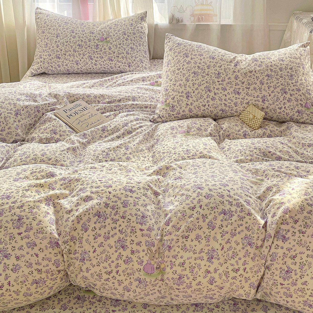 91家纺网 家纺一手货源 找家纺 纽缦家纺 2026春夏新款A类水洗棉四件套 小兔花漾