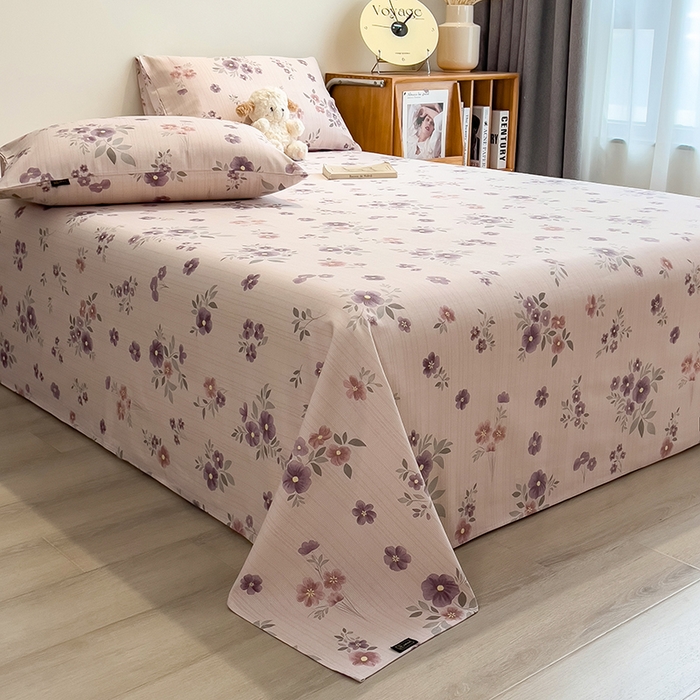 91家纺网 家纺一手货源 找家纺 芃成家纺 2026春夏新款全棉纯棉加厚老粗布单床单床单单件床单三件套 紫韵花境