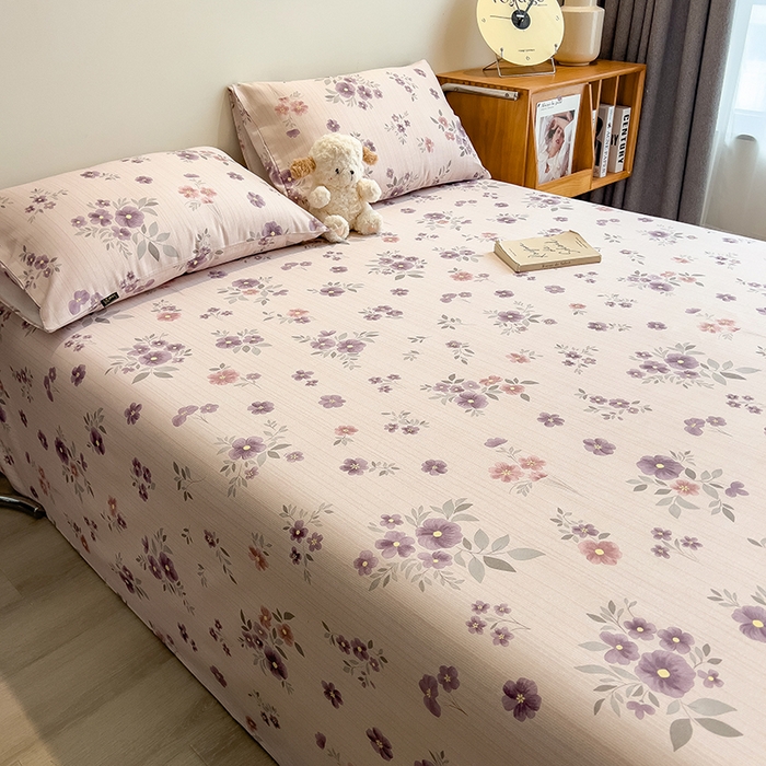 91家纺网 家纺一手货源 找家纺 芃成家纺 2026春夏新款全棉纯棉加厚老粗布单床单床单单件床单三件套 紫韵花境