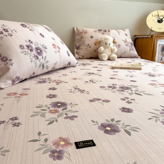 91家纺网 家纺一手货源 找家纺 芃成家纺 2026春夏新款全棉纯棉加厚老粗布单床单床单单件床单三件套 紫韵花境