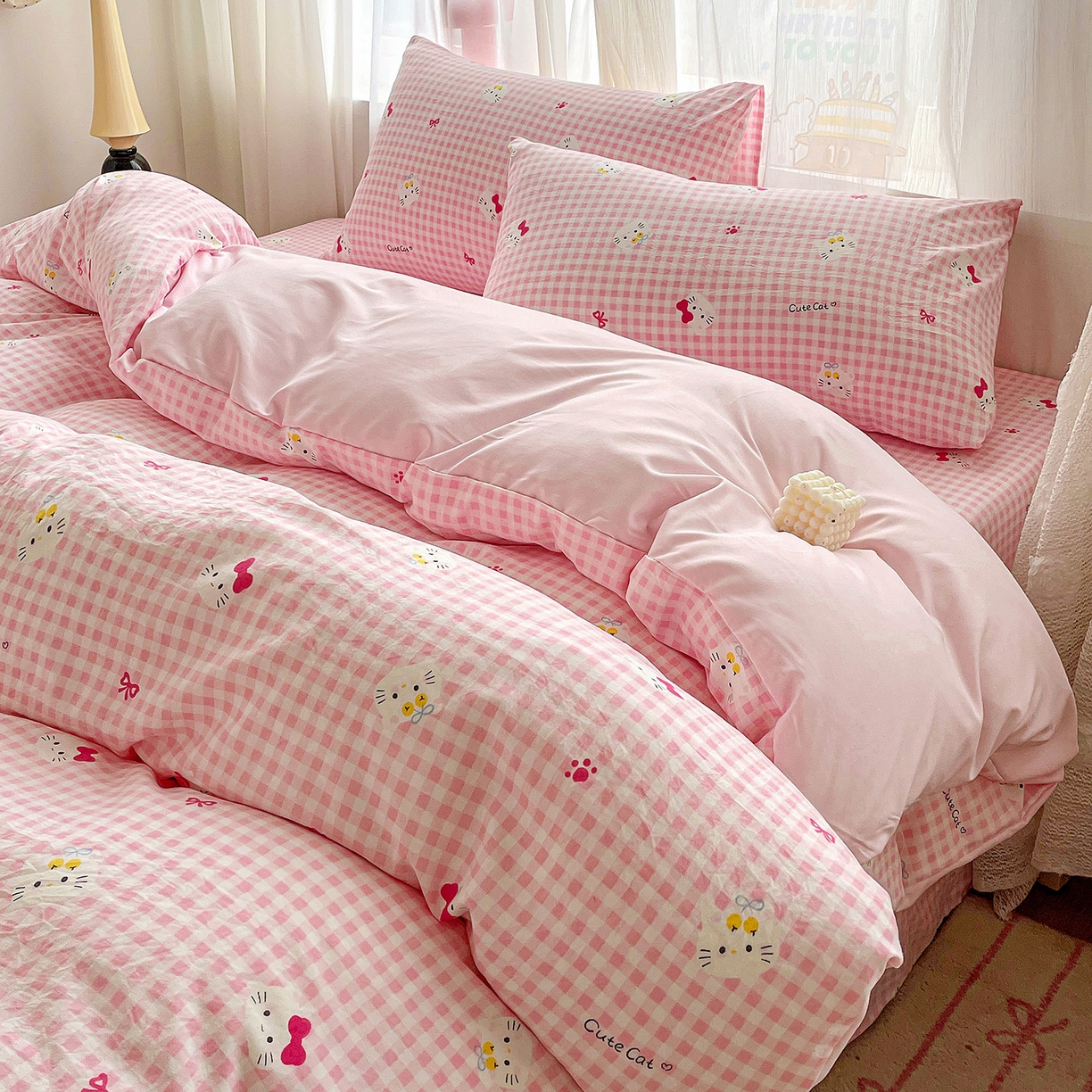 纽缦家纺 2026春夏新款A类水洗棉四件套 宅宅猫爪粉