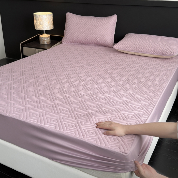 91家纺网 家纺一手货源 找家纺 慕克斯家纺 2026新款防水回字格床笠-慕克斯 豆沙