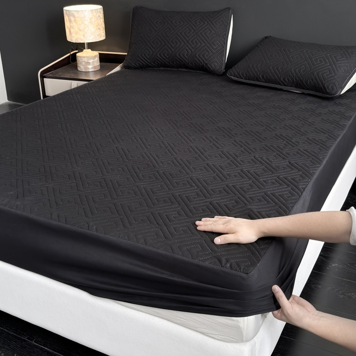 91家纺网 家纺一手货源 找家纺 慕克斯家纺 2026新款防水回字格床笠-慕克斯 黑色