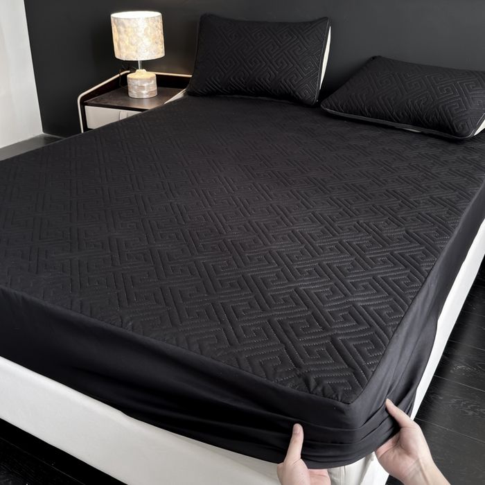 91家纺网 家纺一手货源 找家纺 慕克斯家纺 2026新款防水回字格床笠-慕克斯 黑色