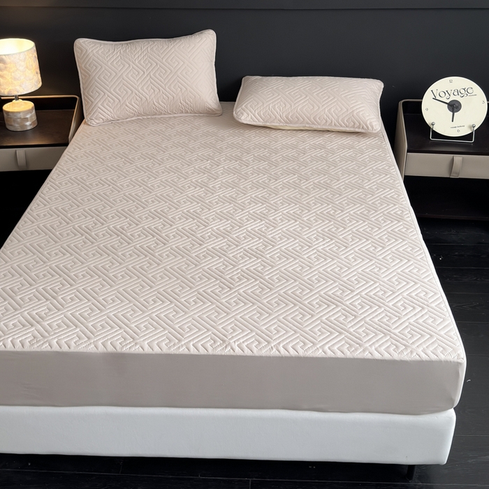 91家纺网 家纺一手货源 找家纺 慕克斯家纺 2026新款防水回字格床笠-慕克斯 卡其